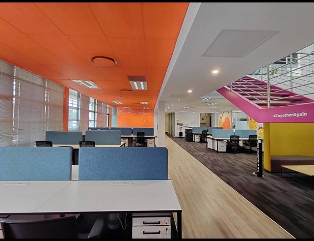 2,905M² OFFICE TO LET IN BRYANSTON